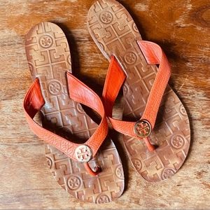 Tory Burch orange tan leather strap flipflops